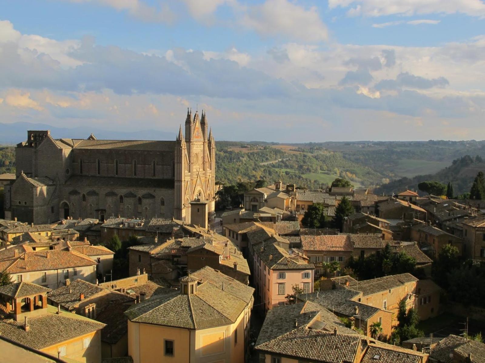 Hotel Porta Vivaria Orvieto- Private Parking Exteriér fotografie